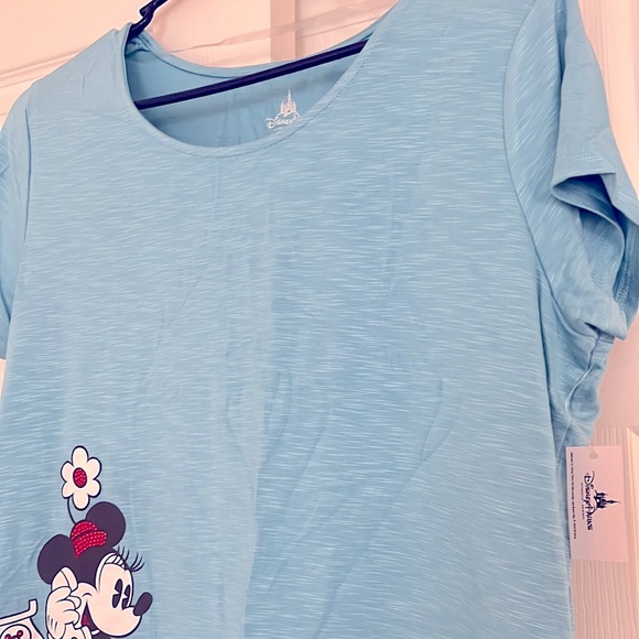 Women Disney Top - Picture 2 of 4